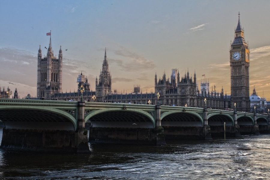 Beatrice di York: real fidanzamento a Londra tra grandi assenti e dolci segreti